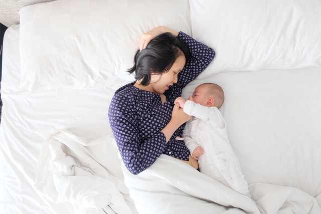 Pentingnya menjaga vitamin C pada Ibu Menyusui (Photo by kevin liang on Unsplash)